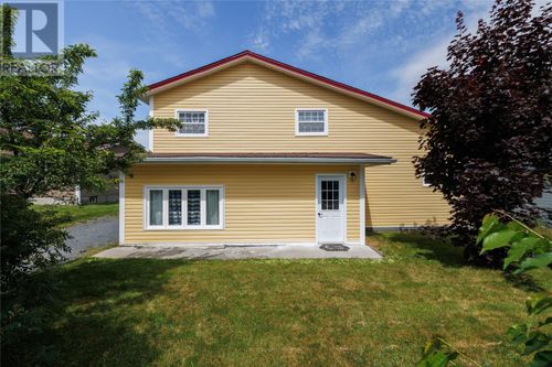 18 Earles Lane, Carbonear, NL, A1Y1A4 | Card Image