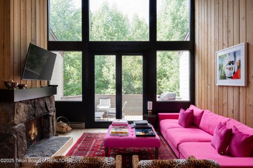 a-3-3925 S Lake Creek Dr, Wilson, WY, 83014-9243 | Card Image