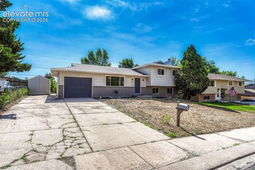 2011 Montezuma Dr, Colorado Springs, CO, 80910-1515 | Card Image