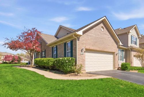 910 Oak Ridge Blvd, Elgin, IL, 60120-9220 | Card Image