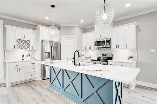 128 Jewel Dr, Crystal Beach, TX, 77650 | Card Image