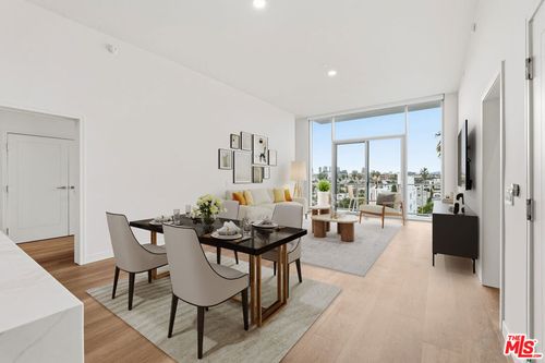 602-8500 Burton Way, Los Angeles, CA, 90048-3387 | Card Image