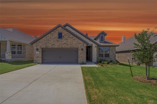 3518 Helena St, Gainesville, TX, 76240-5043 | Card Image