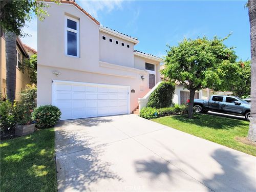 5532 Spinnaker Bay Dr, Long Beach, CA, 90803-6809 | Card Image