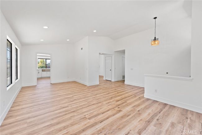 18085 Golden Leaf Ln, House other with 4 bedrooms, 3 bathrooms and 3 parking in Riverside CA | Image 4