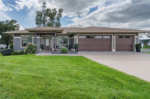 2037 Saint Andrews Dr, ALTOONA, WI, 54720-2239 | Card Image