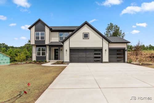 5899 Valley Point Dr Se, Caledonia, MI, 49316 | Card Image