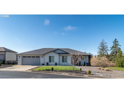 607 Wildcat Canyon Rd, Sutherlin, OR, 97479-8818 | Card Image