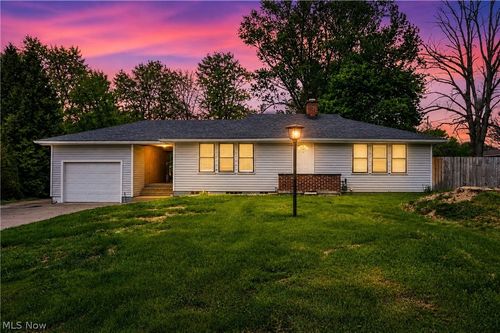 914 Jacoby Road, Akron, OH, 44321 | Card Image