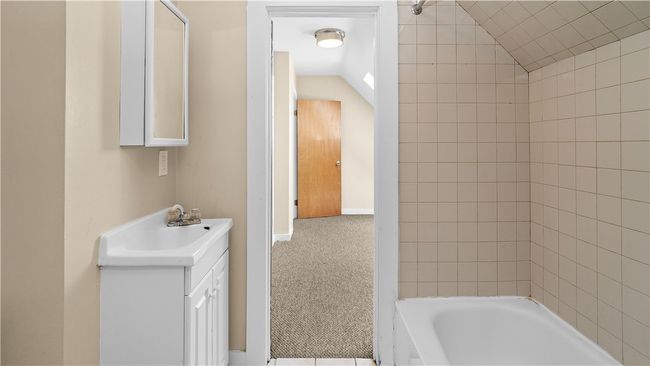 6 Fuller Ave, Home with 6 bedrooms, 3 bathrooms and 4 parking in Riverside RI | Image 34