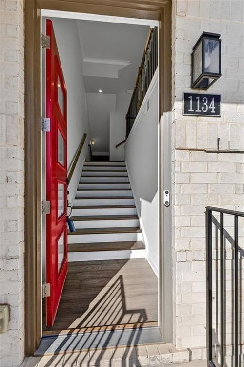 1134 Ansel Ln Nw, Atlanta, GA, 30318-3191 | Card Image