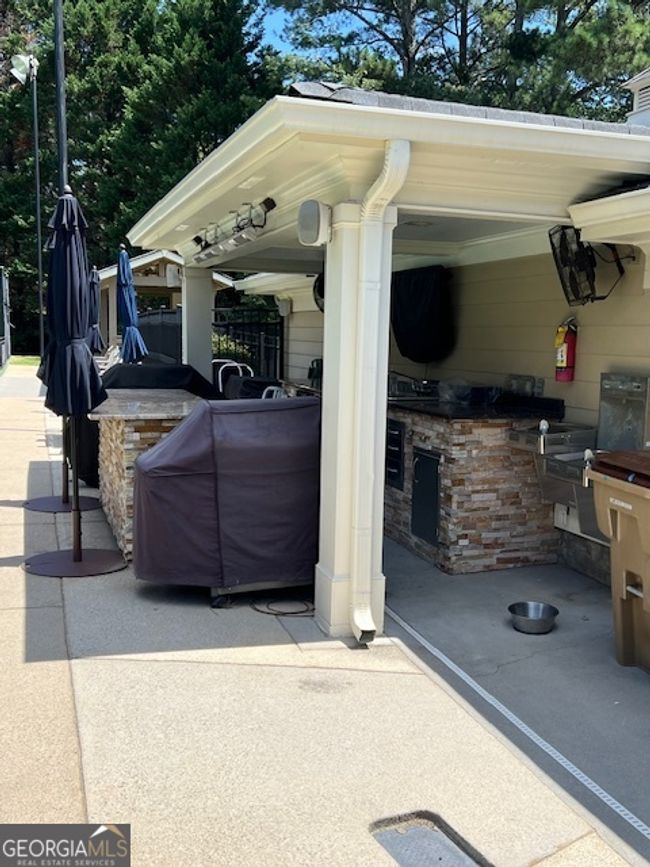 5500 Hampstead Way, House other with 3 bedrooms, 3 bathrooms and null parking in Johns Creek GA | Image 51