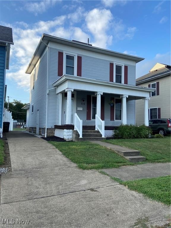Neighbor St, Newcomerstown, OH 43832