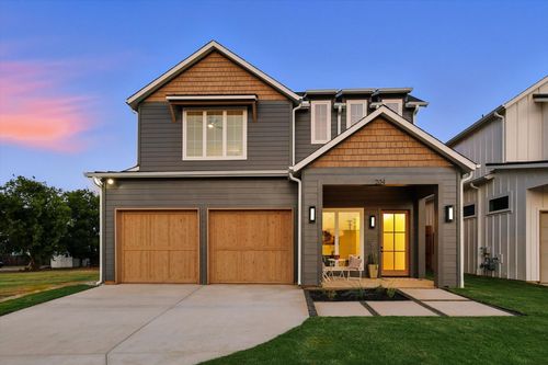 204 N Pine St, Roanoke, TX, 76262-6640 | Card Image