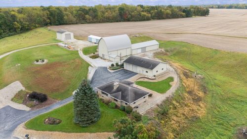 1968 Mount Tabor Rd, Berrien Springs, MI, 49103-9731 | Card Image