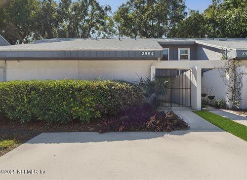 2984 Songbird Dr, Jacksonville, FL, 32233-2334 | Card Image