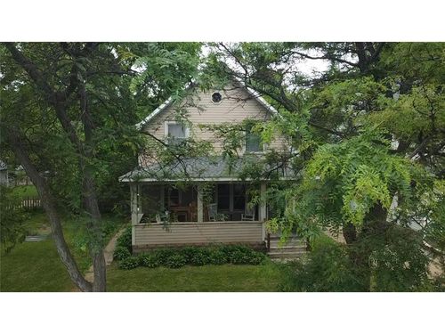 641 Hazel St, River Falls, WI, 54022-2534 | Card Image