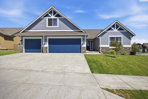 3193 S Edison Ct, Kennewick, WA, 99338-2715 | Card Image