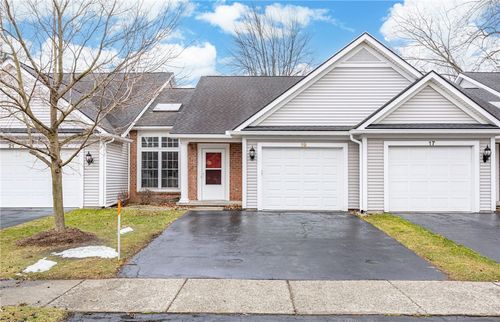 19 Amberwood Pl, Greece, NY, 14626-4137 | Card Image