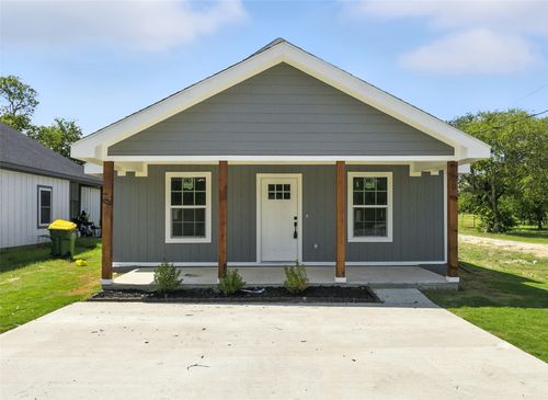 400 Mark St, Hillsboro, TX, 76645-3502 | Card Image