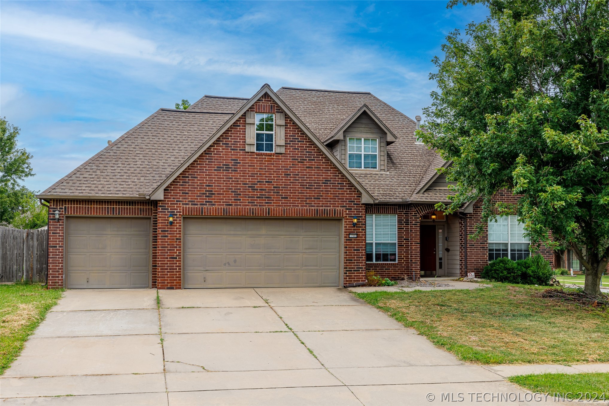 Birch Ave, Jenks, OK 74037