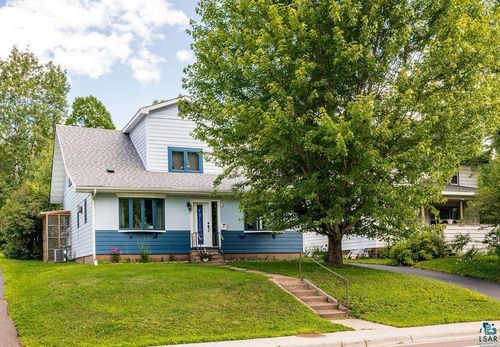 31 E Calvary Rd, Duluth, MN, 55803-1514 | Card Image