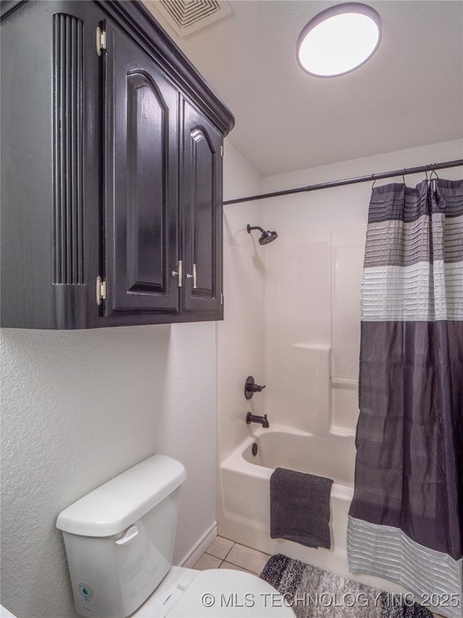 3404 N Birch St, House other with 3 bedrooms, 2 bathrooms and null parking in McAlester OK | Image 25