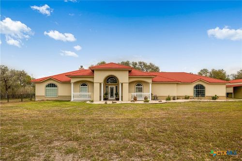 16 Rockwood Dr, Victoria, TX, 77905-3681 | Card Image