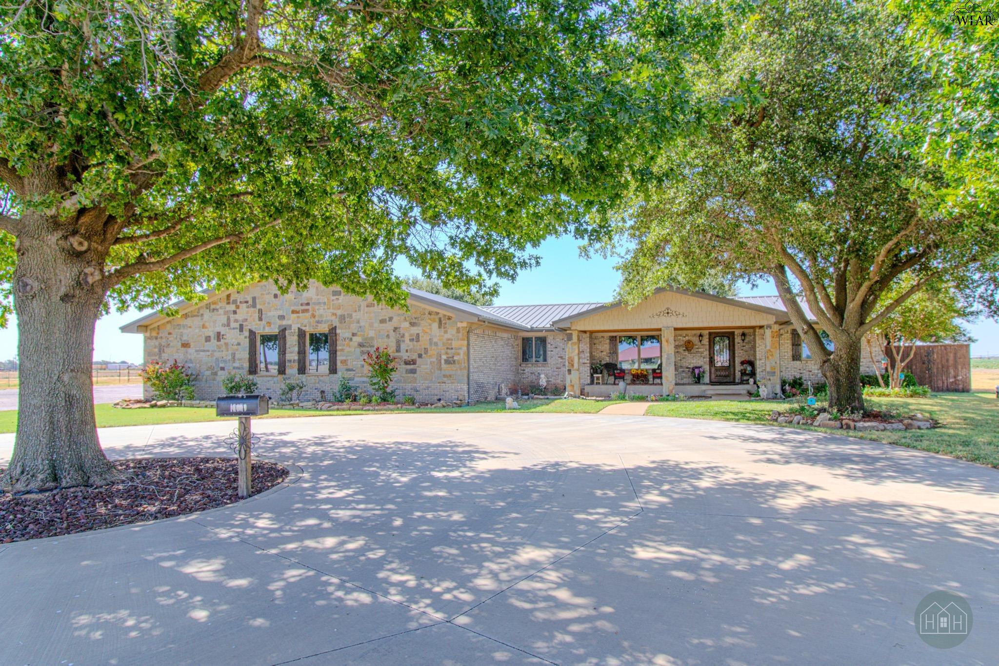 Residential in Vernon 3