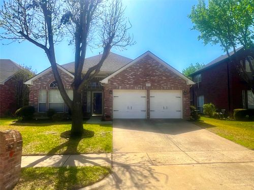 2213 Henley Ct, Flower Mound, TX, 75028-2694 | Card Image