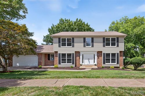 235 Stablestone Dr, Chesterfield, MO, 63017-2546 | Card Image