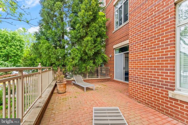 UNIT-105 - 4490 Market Commons Dr, Condo with 2 bedrooms, 3 bathrooms and null parking in FAIRFAX VA | Image 35
