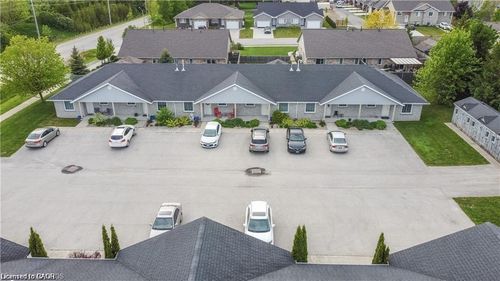 12-653 Kincardine Ave, Kincardine, ON, N2Z0B1 | Card Image