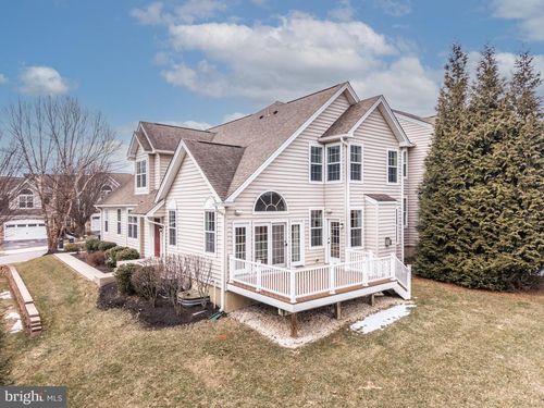 2837 Tansey Ln, CHESTER SPRINGS, PA, 19425-3901 | Card Image