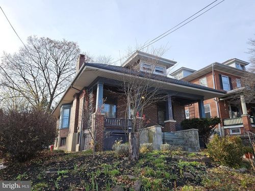 28 N Church St, MOHNTON, PA, 19540-1718 | Card Image