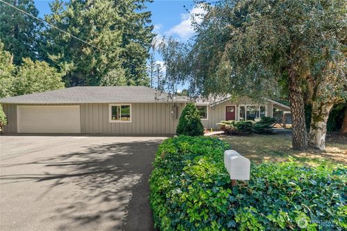 2022 Alpha St Se, Lacey, WA, 98503-3115 | Card Image