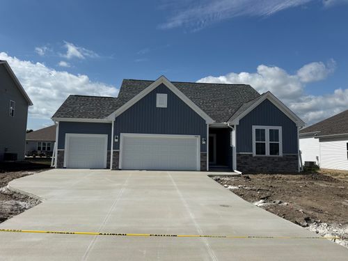 3700 Bishops Cap Dr, Caledonia, WI, 53126-5623 | Card Image
