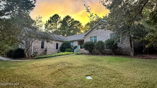 186 James Dr, West End, NC, 27376 | Card Image