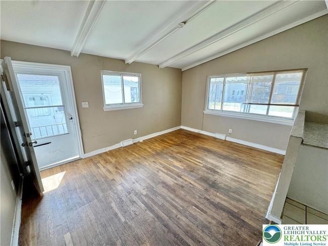 909 Genesee St, House other with 3 bedrooms, 1 bathrooms and null parking in Allentown PA | Image 8