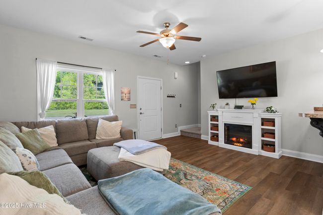 208 Murifield Dr, House other with 3 bedrooms, 3 bathrooms and 2 parking in Jacksonville NC | Image 5