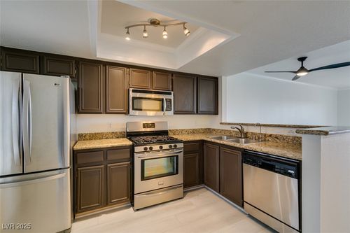 2026-8070 W Russell Rd, Las Vegas, NV, 89113-1549 | Card Image