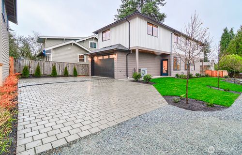 10202 44th Ave Sw, Seattle, WA, 98146-1029 | Card Image