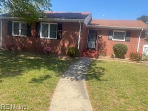 1102 Cavalier Boulevard, Portsmouth, VA, 23701 | Card Image