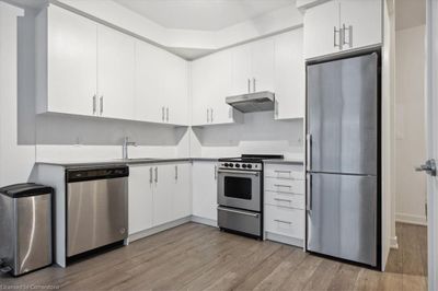 612 - 212 King St E, Home with 1 bedrooms, 1 bathrooms and 1 parking in Hamilton ON | Image 3