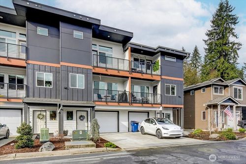 224 Raybird Ave, Granite Falls, WA, 98252-8600 | Card Image