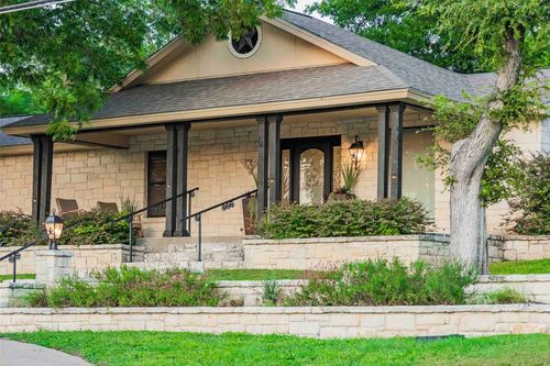 505 Avenue E, Marble Falls, TX, 78654-5831 | Card Image