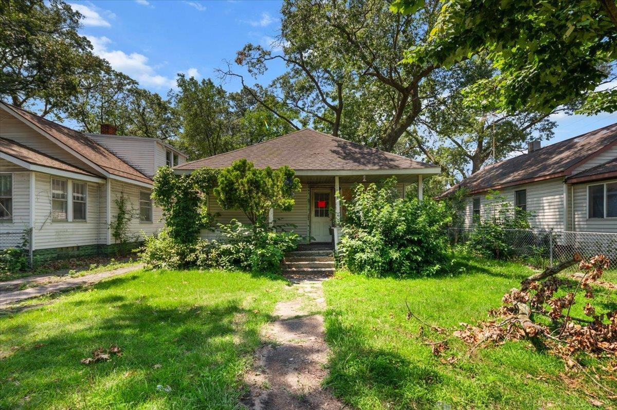 Getty St, Muskegon, MI 49442