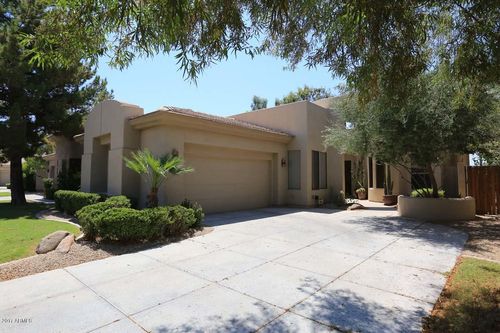 7371 E Vaquero Dr, Scottsdale, AZ, 85258-2097 | Card Image