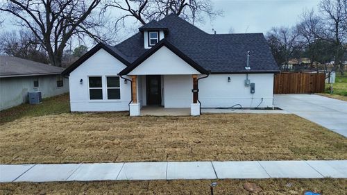 802 S Medora St, Terrell, TX, 75160-4126 | Card Image
