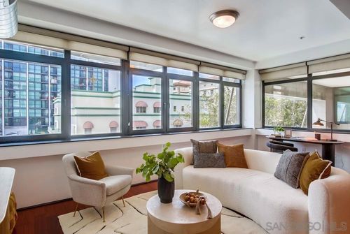 unit-208-1551 4th Ave, San Diego, CA, 92101-3149 | Card Image